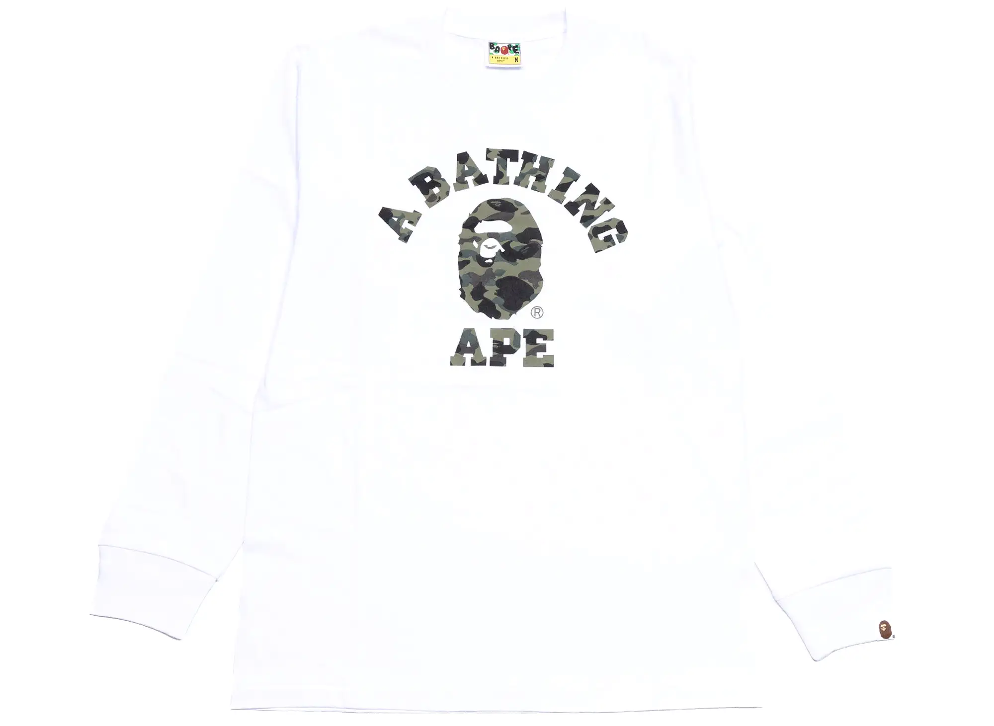 A Bathing Ape 1st Camo Camo College L/S Tee in White xld