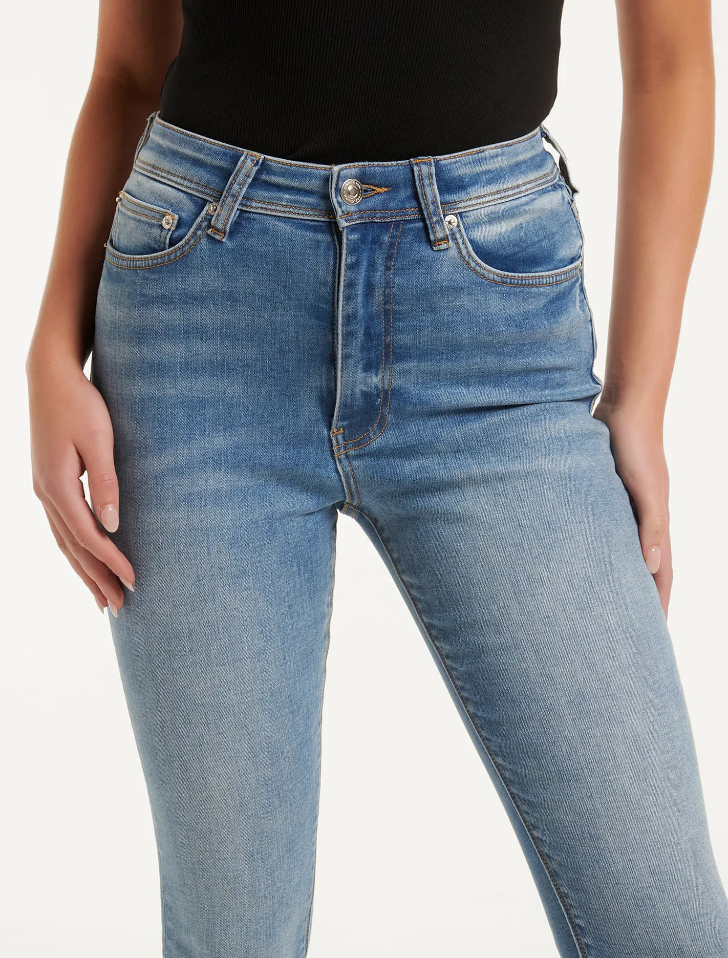 Ashley Mid-Rise Ankle Skinny Jeans