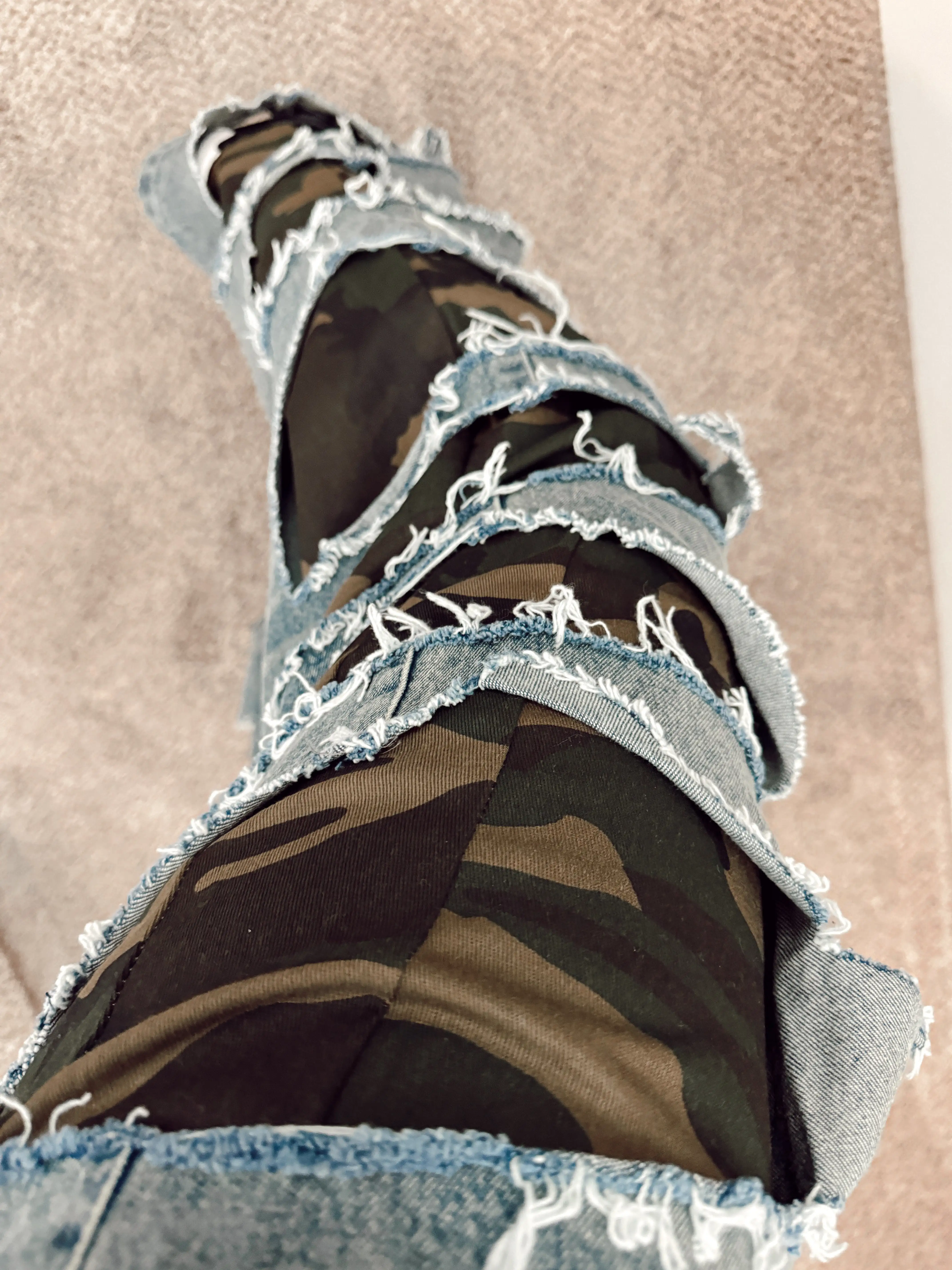 Camo cut jeans