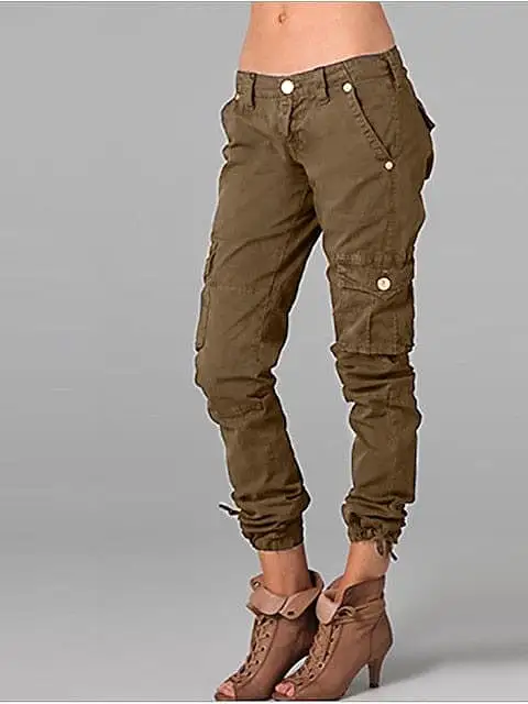 Chic & Modern Women's Cargo Pants with Side Pockets and Ankle-Length Fit