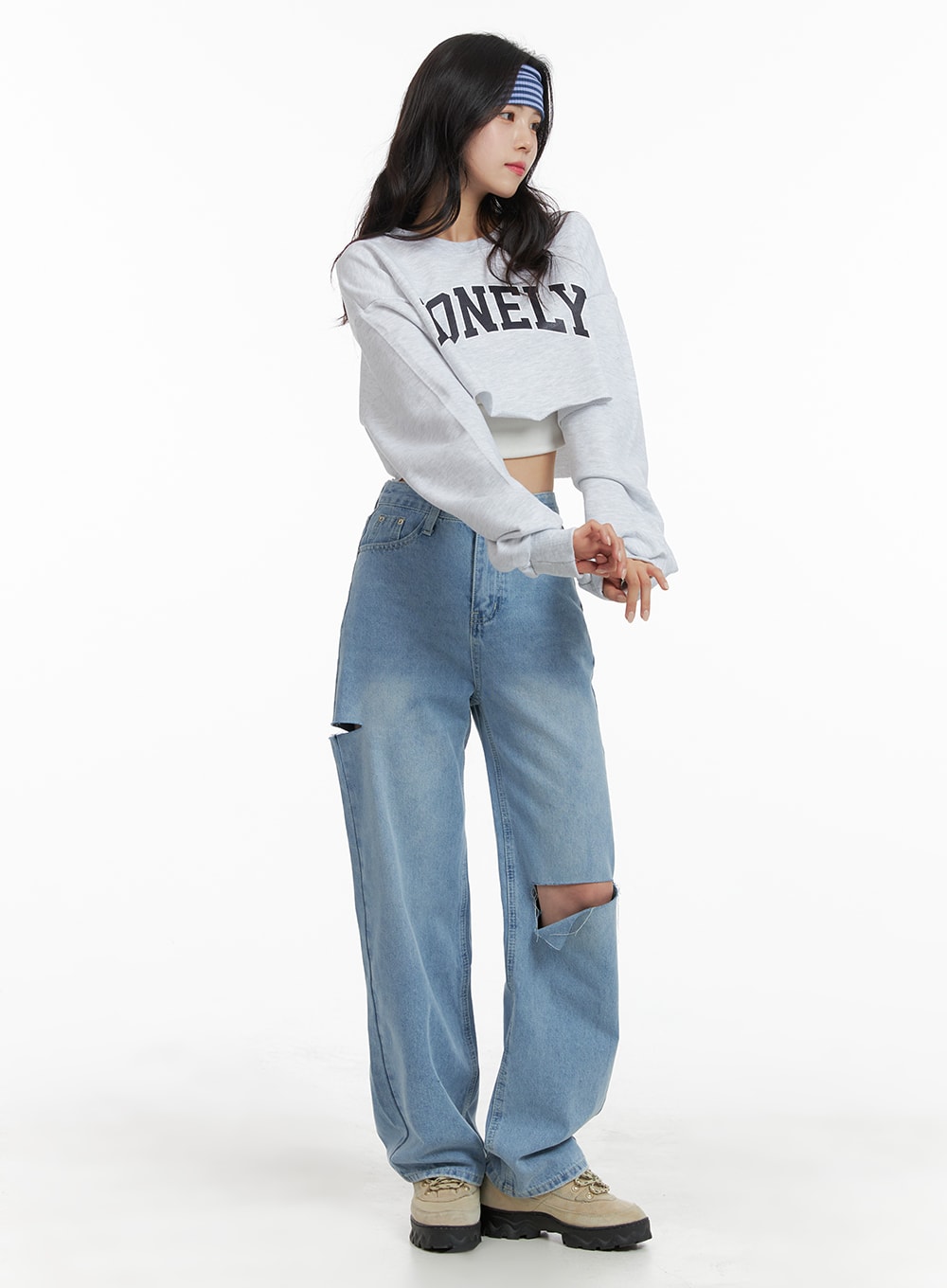 Cut Out Washed Straight Jeans OM421