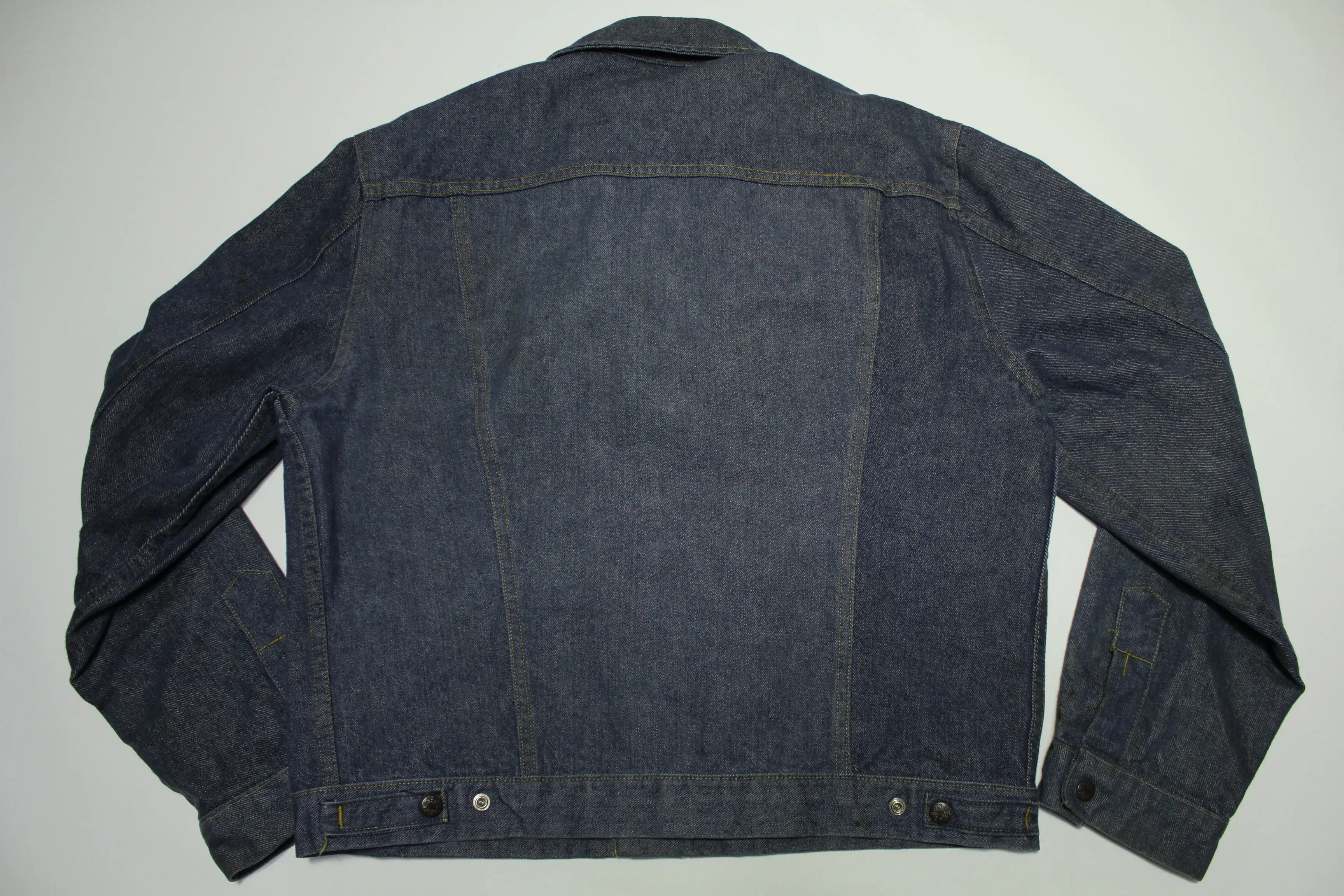 GWG Canada Dark Wash 70's Four Pocket Snap Canadian Denim Jean Jacket