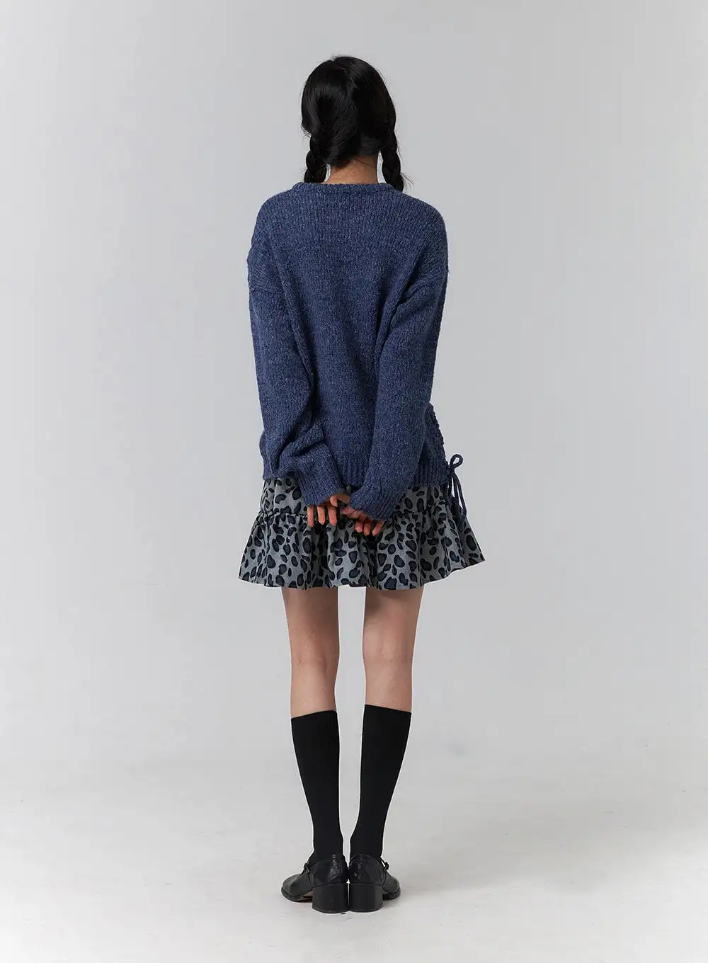 Knit Round Neck Long Sleeve Sweater OJ417