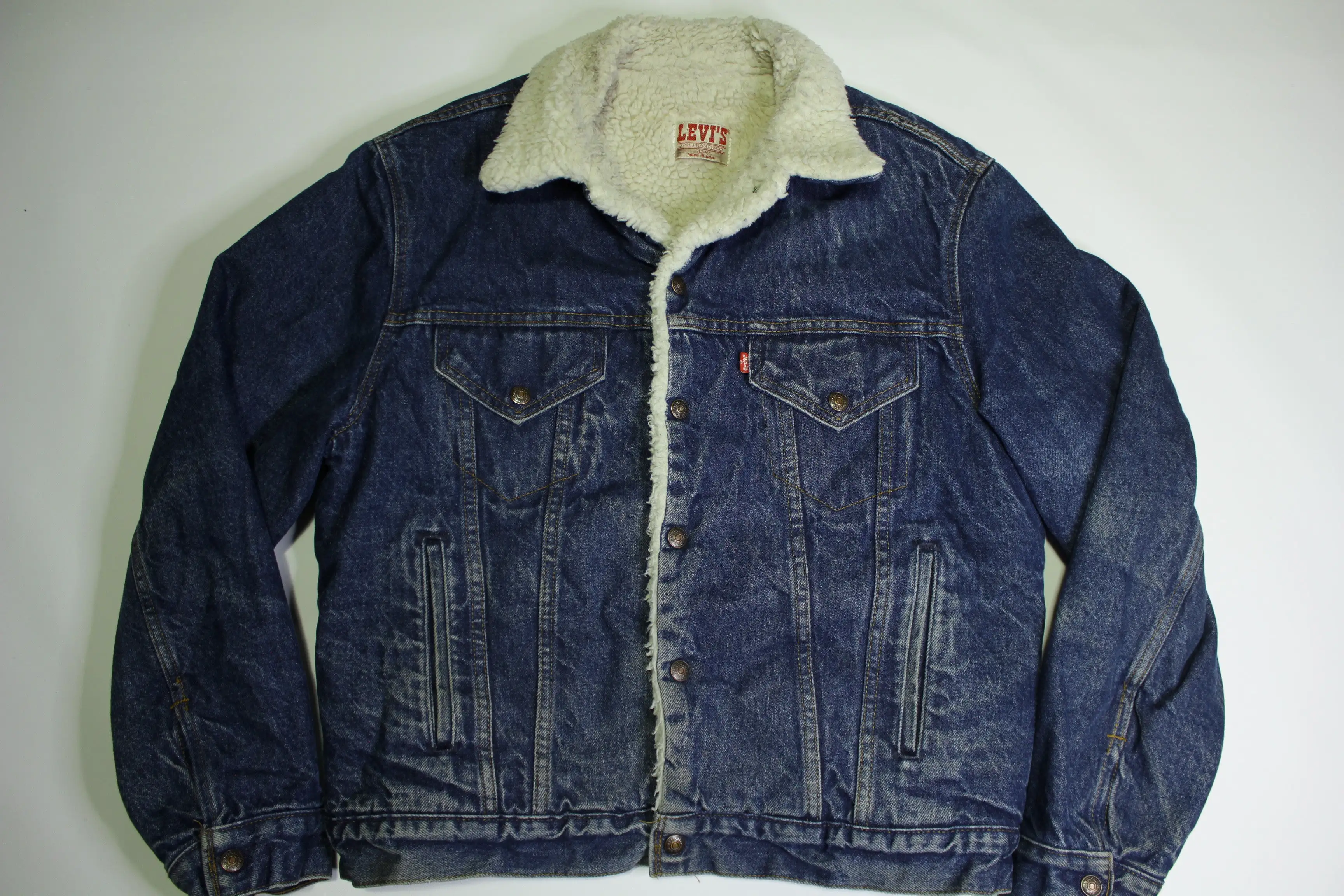 Levis San Francisco Sherpa Lined Dark Washed 80's Denim Jean Jacket USA Made