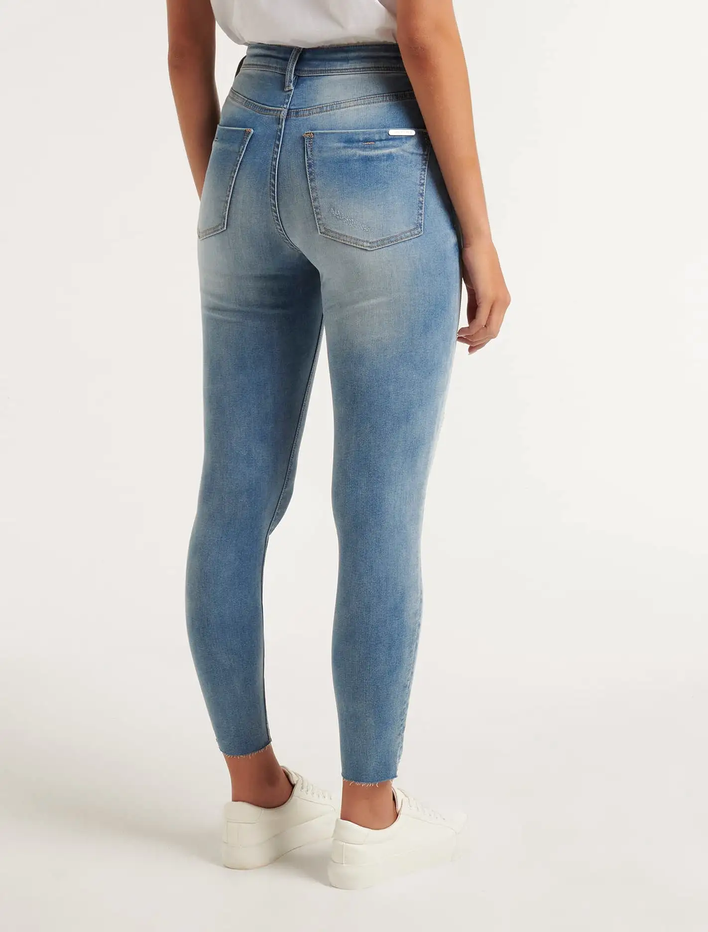 Nala Mid-Rise Ankle Skinny Jeans