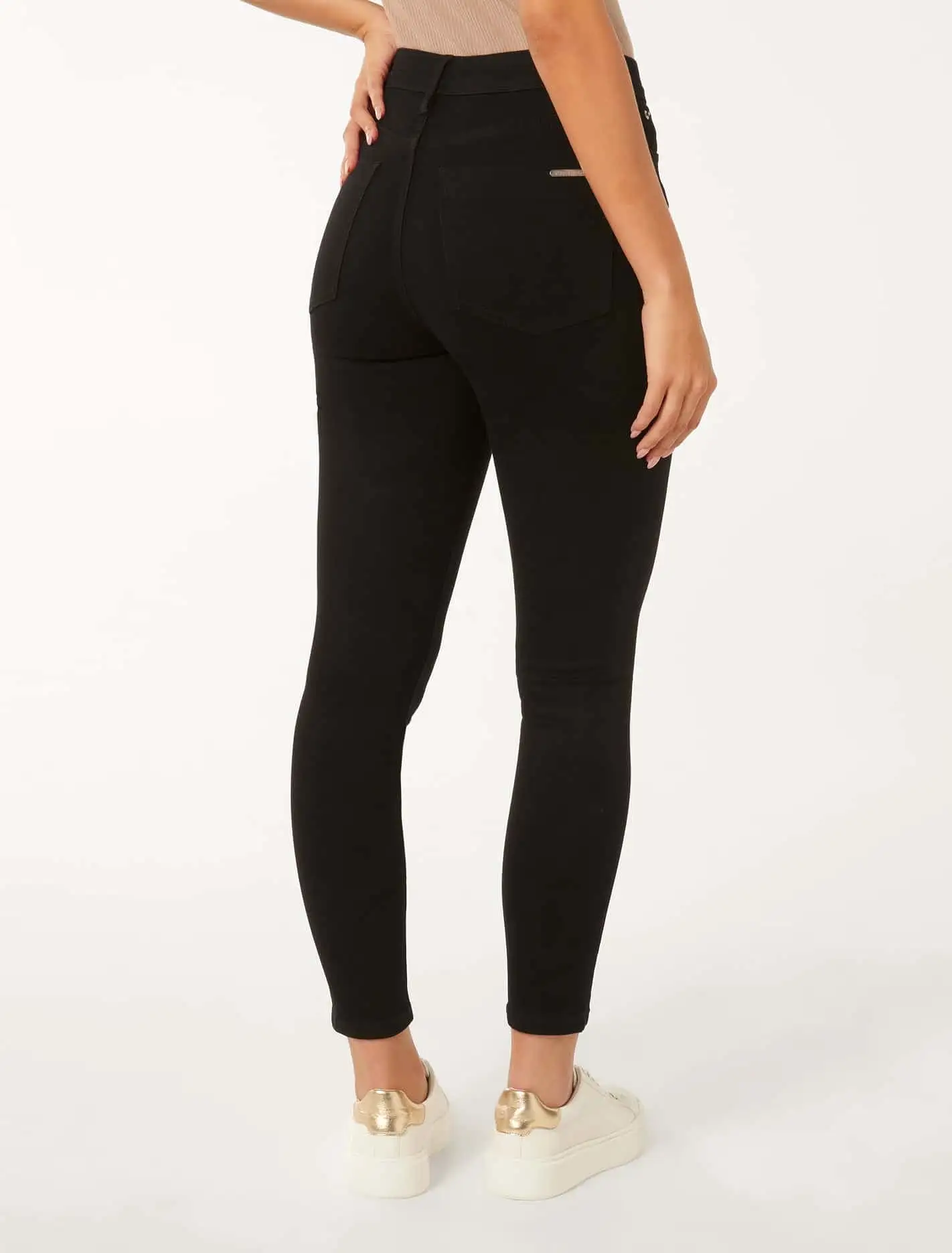 Nala Mid-Rise Skinny Jeans