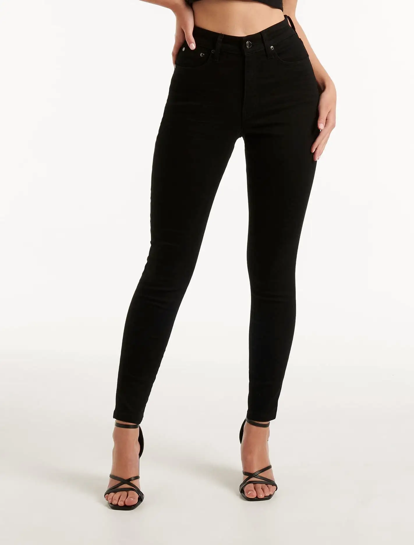 Nala Mid-Rise Skinny Jeans