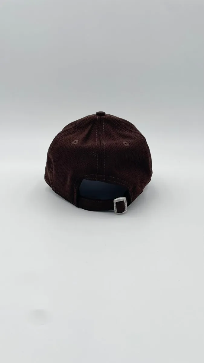 NEW ERA NEW YORK YANKEES STONE WALNUT 9FORTY CAP