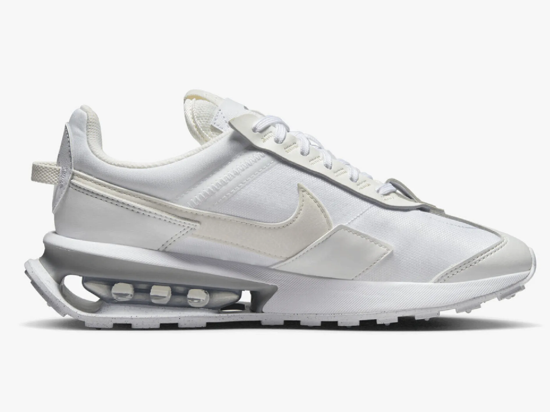 Nike Womens Air Max Pre-Day  DM0001 100