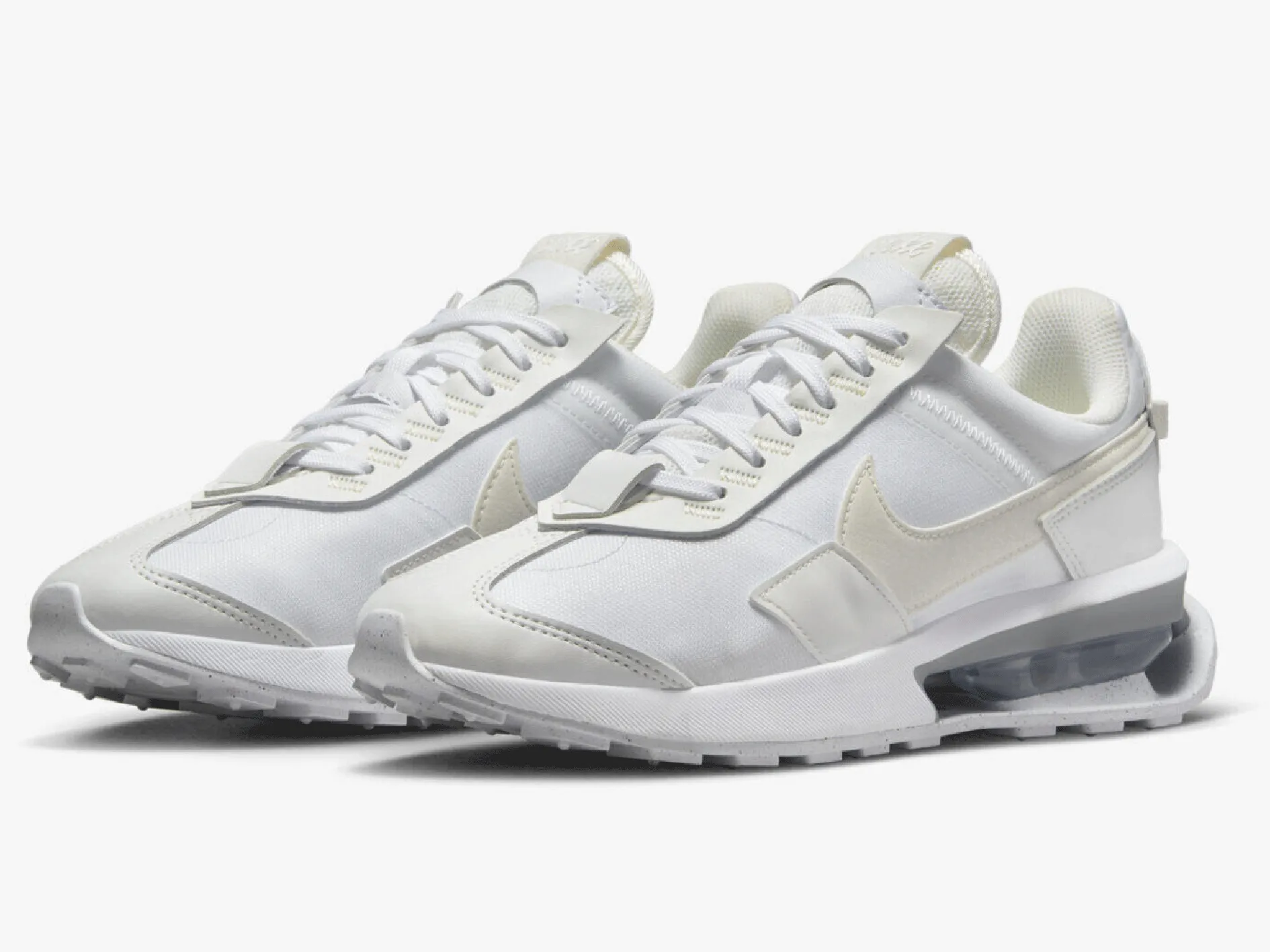 Nike Womens Air Max Pre-Day  DM0001 100