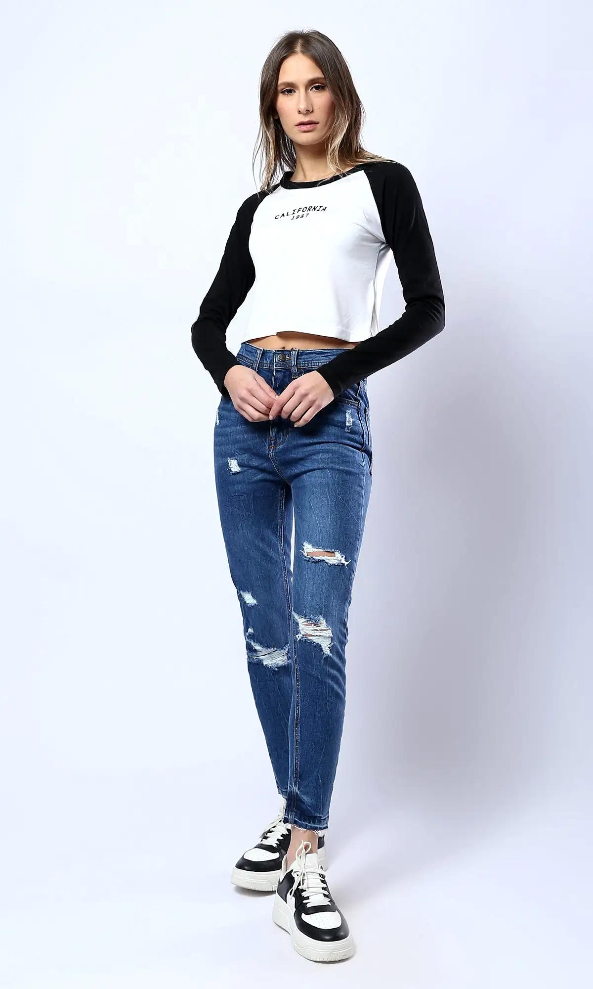 O182218 Cotton Dark Blue Jeans With Multi-Pockets