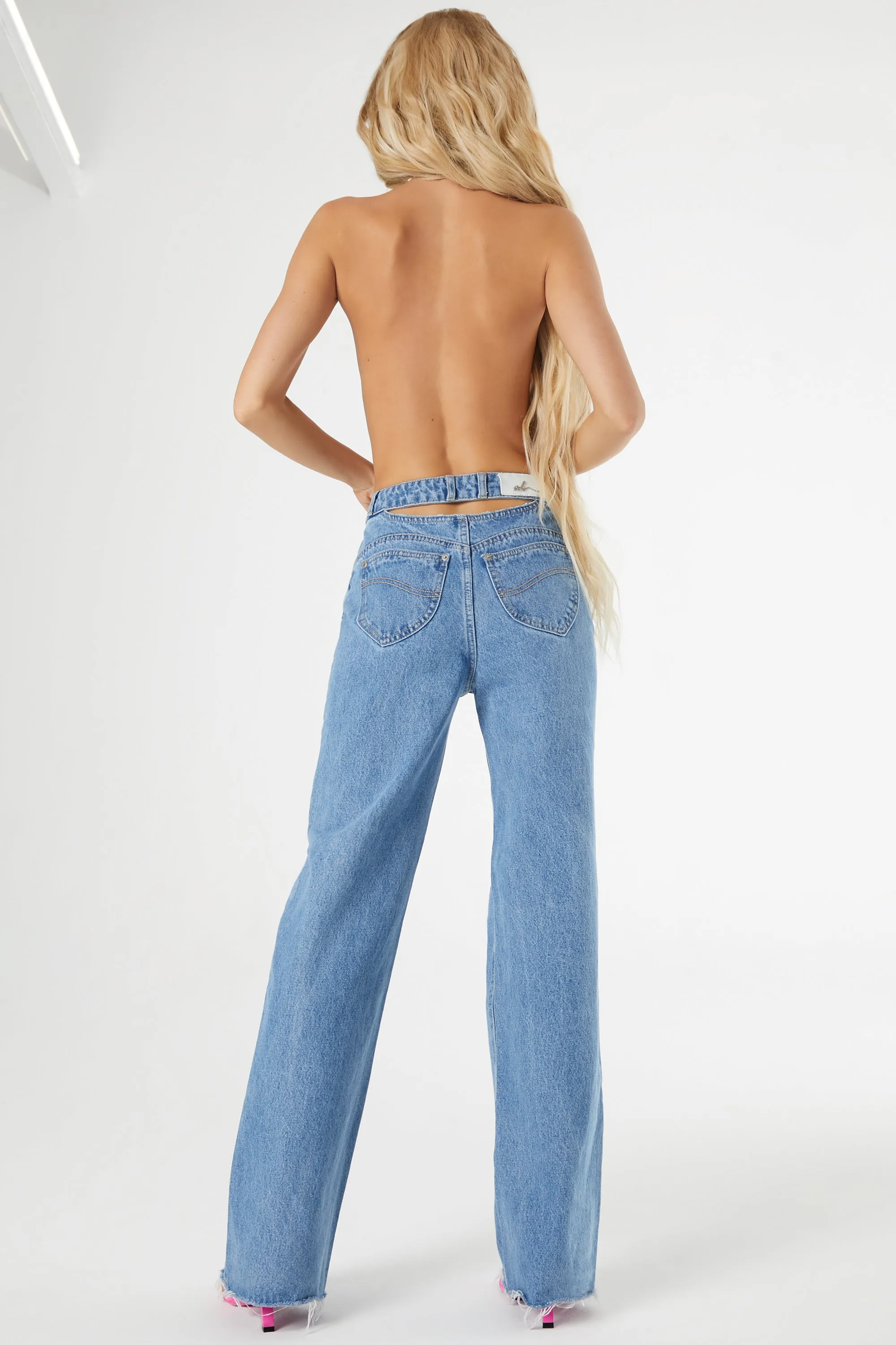 Petite Cut Out Wide Leg Jeans in Medium Blue Wash