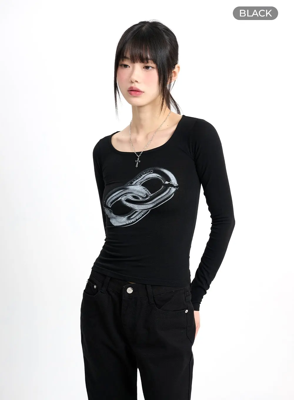 Round Neck Graphic Long Sleeve CM415