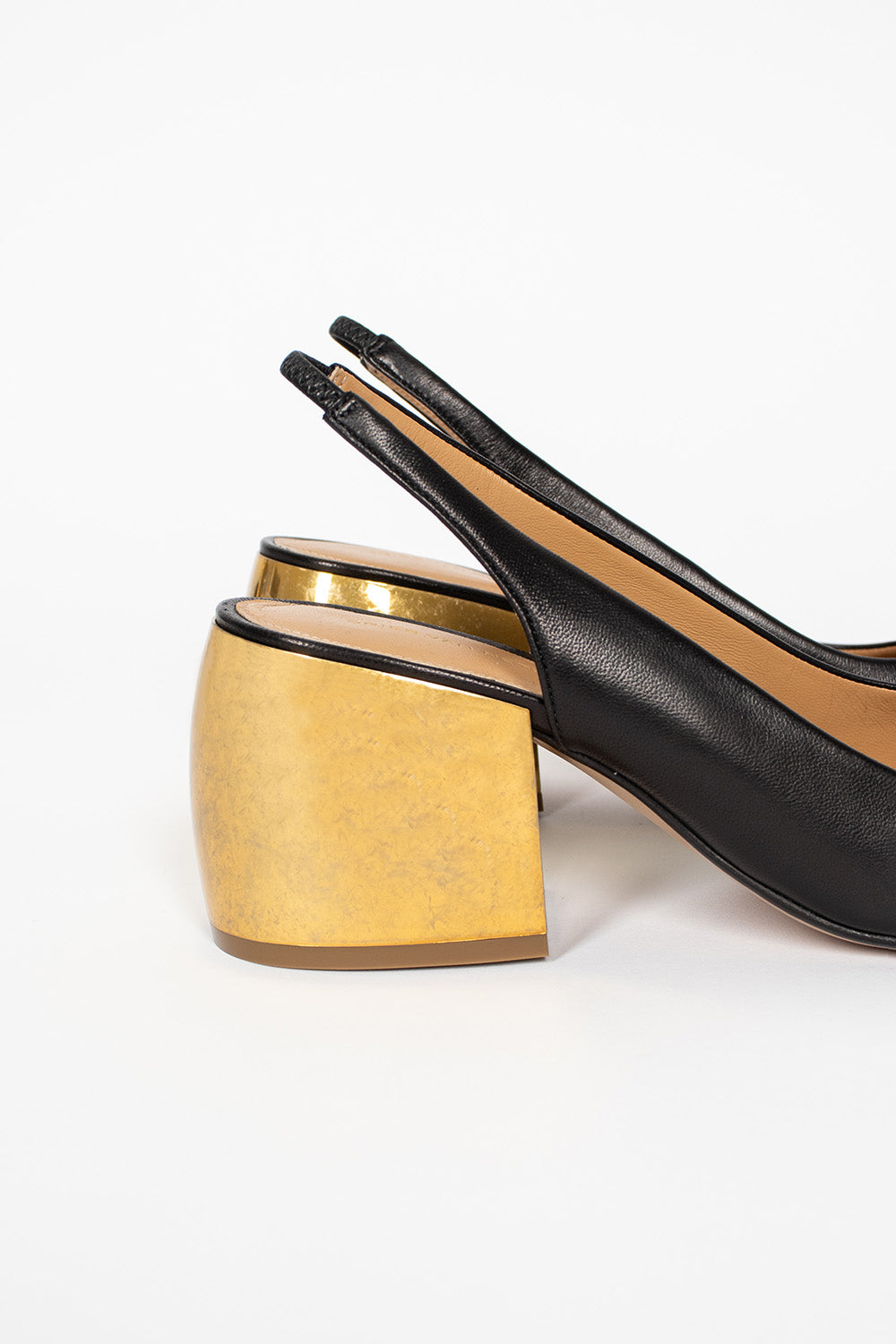 Square Toe Heel Black/Gold