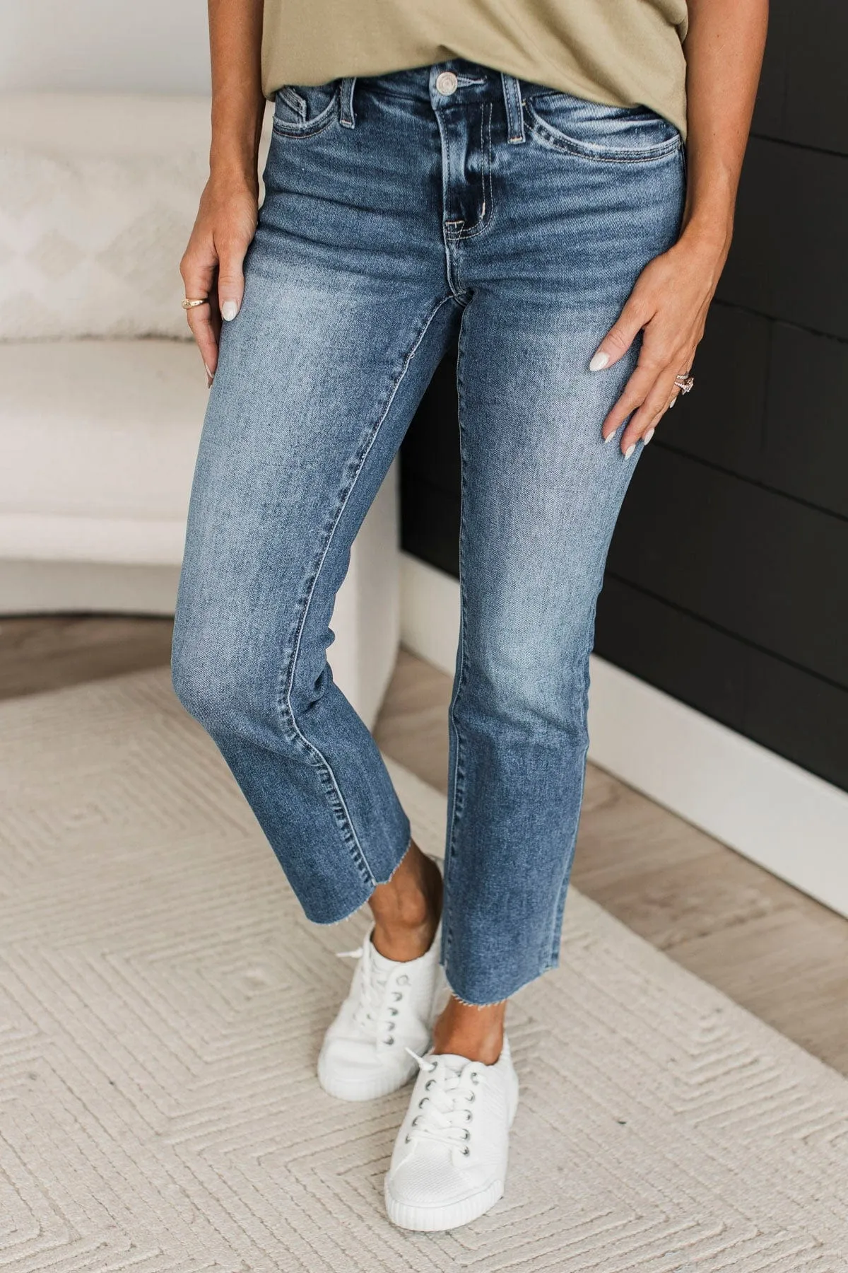 Vervet Slim Straight Jeans- Haddie Wash