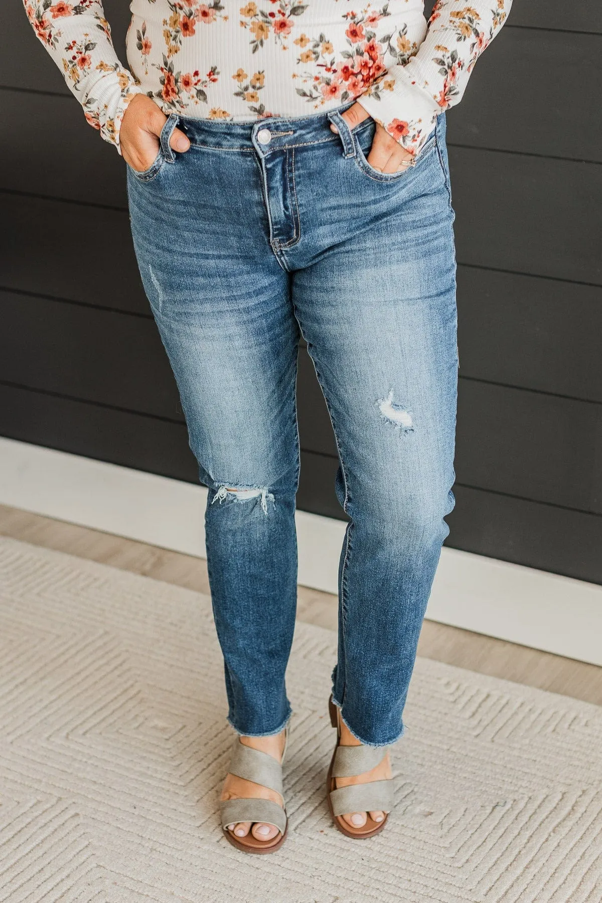 Vervet Stretch Straight Jeans- Gretchen Wash