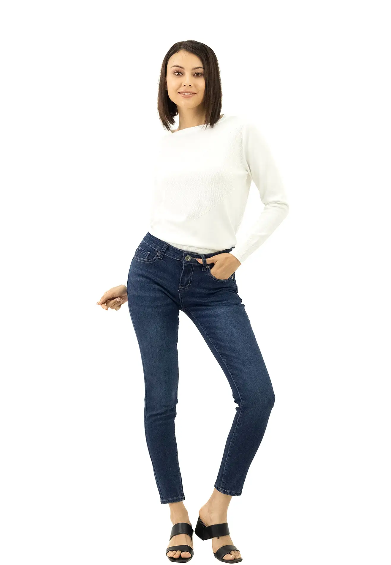 VOIR JEANS #305 Medium Rise Slim Cut Washed Jeans